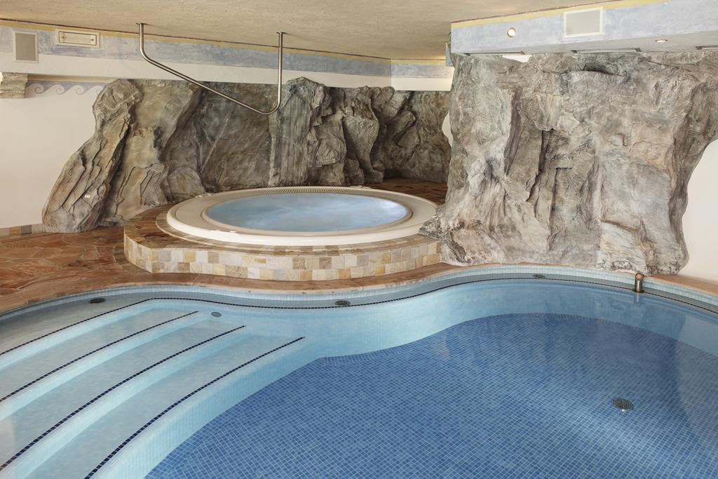 Landhotel Tharerwirt Olang 외부 사진