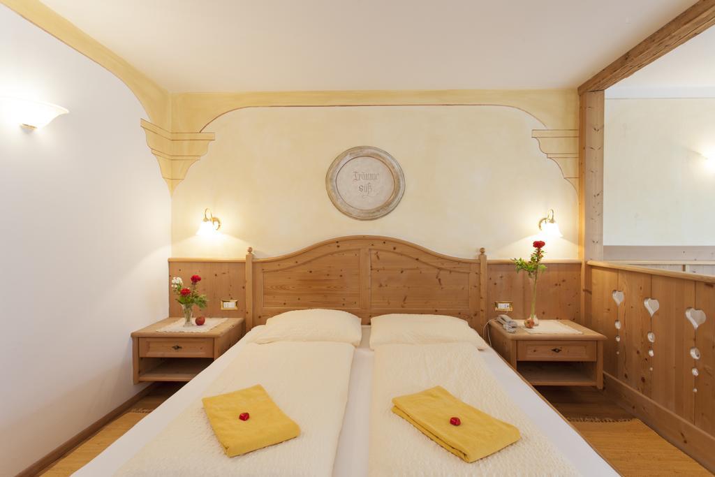 Landhotel Tharerwirt Olang 객실 사진