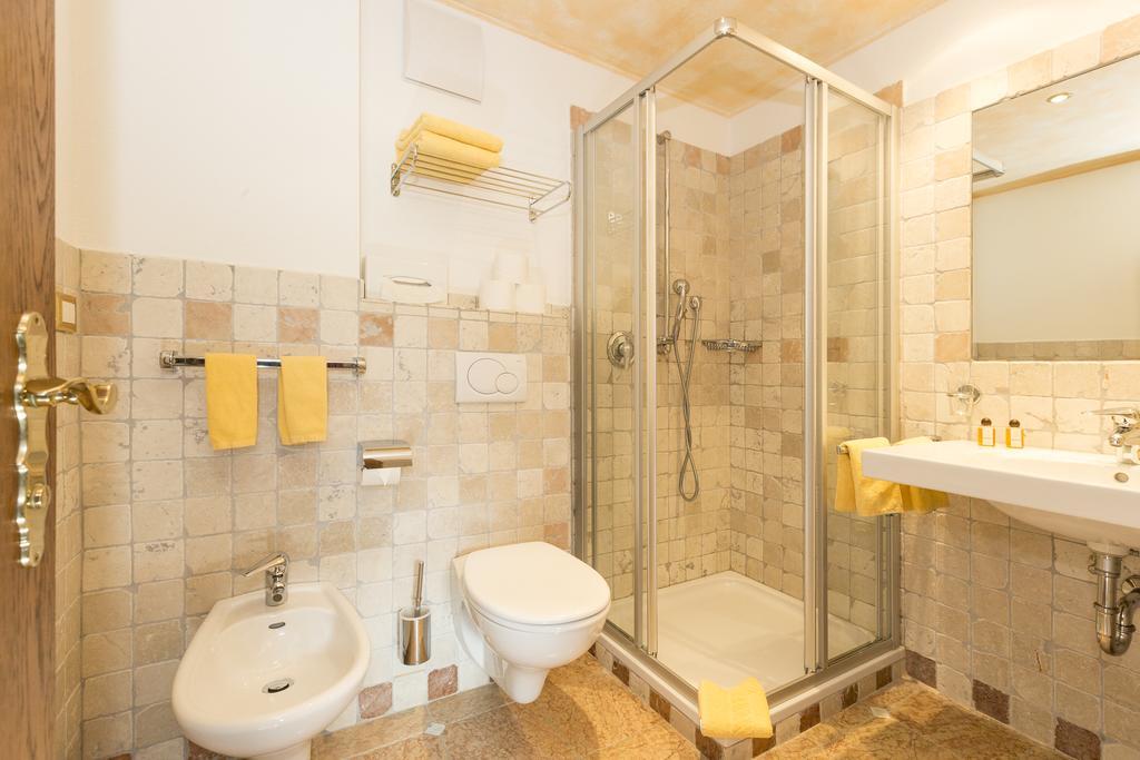 Landhotel Tharerwirt Olang 외부 사진